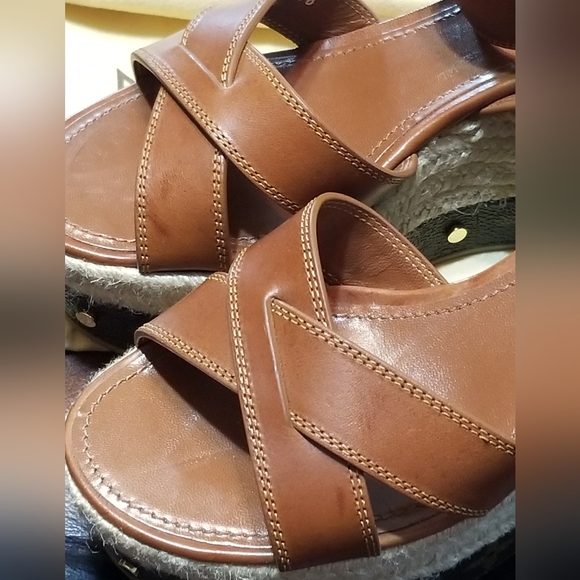 LOUIS VUITTON TIMELAPSE WEDGE SANDALS - Picture 3 of 8